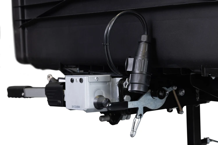 pol_pl_Towbox-Camper-Alpha-czarny-LED-short-bagaznik-box-montowany-na-hak-16321_9.png