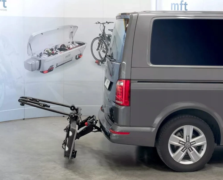 ZESTAW MFT SREBRNY BOX 300L BOX NA HAK NA 4 PARY NART +BAGAŻNIK NA 3 ROWERY